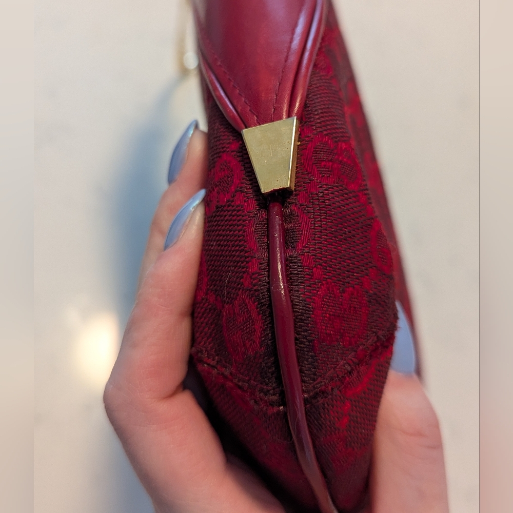 ❌ SOLD ❌ Dark red vintage Gucci 1973 shoulder bag - with dust bag - Picture 11 of 17